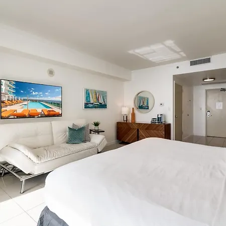 Ocean Million Dollar View Studio + Balcony #2 Miami Esterno foto